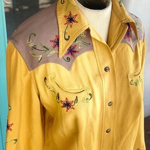 Country western cowgirl embroidered vintage blouse